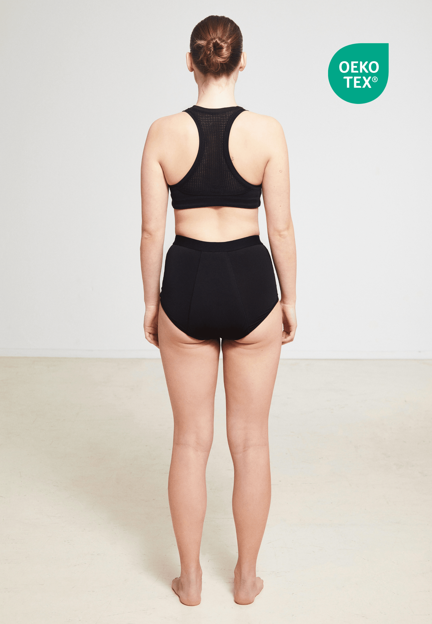 HIGH WAIST - Dametrusser til let inkontinens (90 ml). Unik pasform - Seniorpleje - Inkontinens underbuks - Studio444 - STUD - 06 - SMALL -