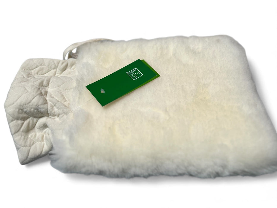 Blød og vamset varmedunk i ægte lyst lammeskind - 2 liter. Den perfekte julegave! - Seniorpleje - Varmedunk - Seniorpleje - SPL-QUO01 - KAI-31512 - 