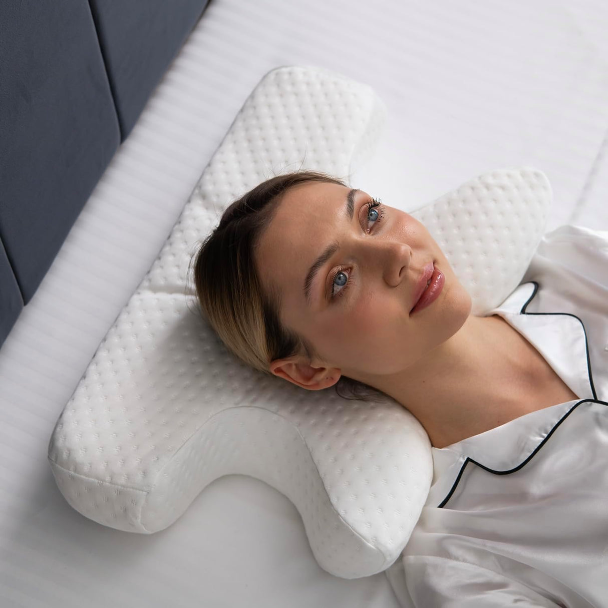 ”BUTTERFLY” CPAP Hovedpude – Ergonomisk pude mod tryksår & rynker - Seniorpleje - hovedpude til CPAP - Seniorpleje - LEPE-01 -  - 