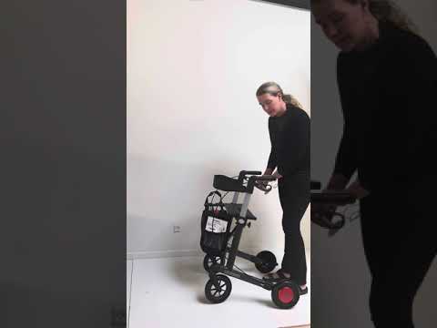 “ROLLO-SAFE bremserollator”. Letvægtsrollator med unikt bremsesystem. UNIK