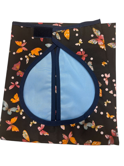 Spisestykke med velkro lukning - let at rengøre (65x45). 4 forskellige farver - Seniorpleje - Diverse køkkenhjælpemidler - Seniorpleje - AMZ - ROSE 09 - Sort med sommerfugle - 