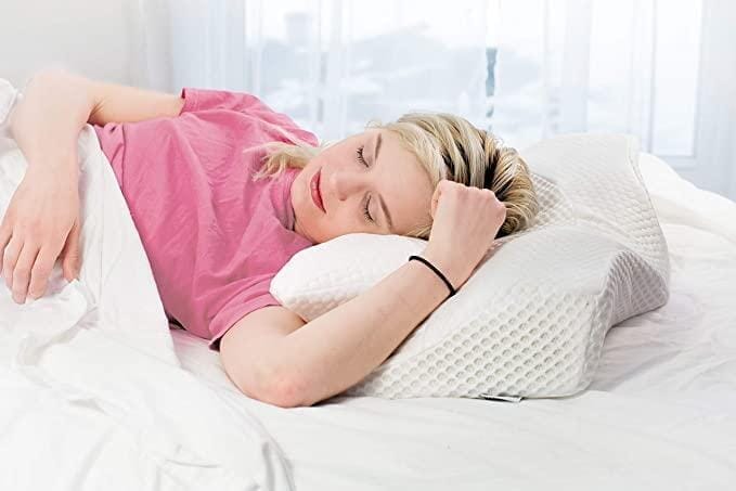 Elviros ergonomisk hovedpude til optimal sovekomfort - til dig der sover på maven/siden - Seniorpleje - Hovedpude - Seniorpleje - ELVAMZ-01 - Hvid - -