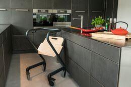 Indendørs rollator PAGE - Luksuriøs & unikt design. Multifunktionel - Seniorpleje - Indendørs rollatorer - Saljol - SAJ-4058789007754 - Small - -