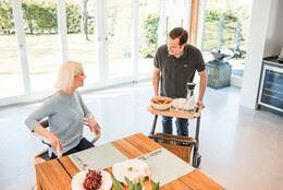 Indendørs rollator PAGE - Luksuriøs & unikt design. Multifunktionel - Seniorpleje - Indendørs rollatorer - Saljol - SAJ-4058789007754 - Small - -
