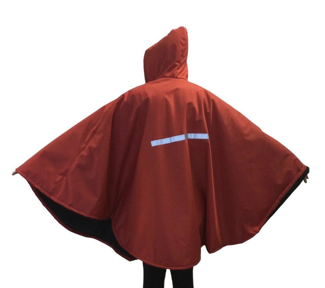 Poncho “SPORT- FLEECE” med indvendig blød fleece - til rollator, cykel & fodgænger - Seniorpleje - Poncho - Orgaterm - OGT-207854SP-1 - RØD/ model 1 - -