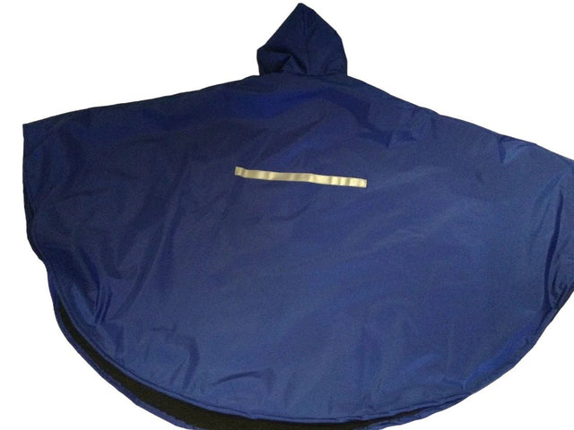 Poncho “SPORT- FLEECE” med indvendig blød fleece - til rollator, cykel & fodgænger - Seniorpleje - Poncho - Orgaterm - OGT-207854SP-1 - RØD/ model 1 - -