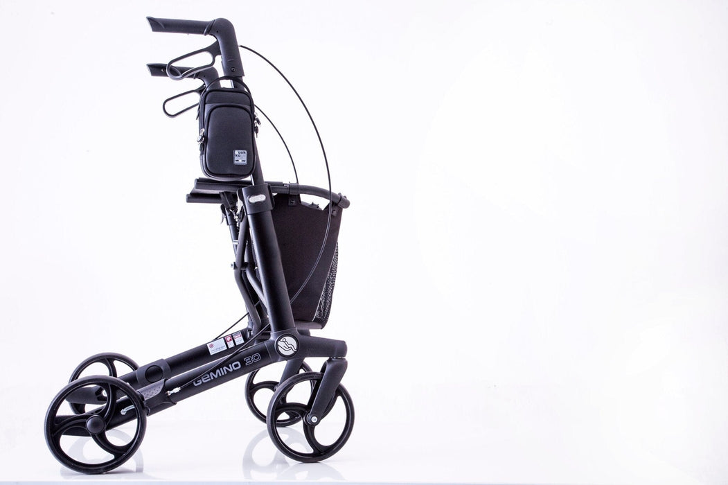 “QUOKKA”- "MINI". Lille smart taske med 2 rum. Vandtættet lynlåse. Kørestol & rollator - Seniorpleje - Kørestolstaske - Seniorpleje - QUOK-KL-ZW - - -