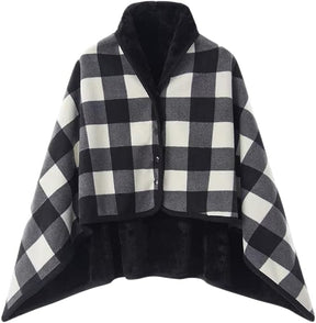 Varm indendørs hygge poncho - One size. Blød & lækker fleece med knapper. - Seniorpleje - Poncho - Seniorpleje - SPL-SHEP-03 - Sort-ternet - -
